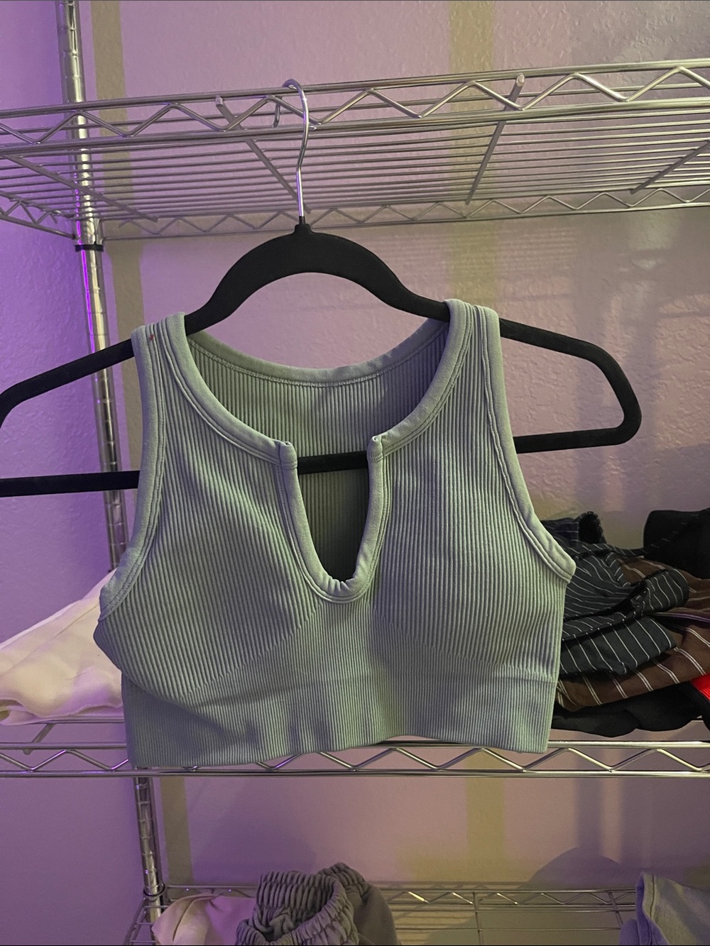 Bo & Tee Ribbed V-Neck Crop Tank Top — Light Sage